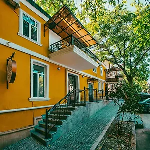 Hillside Center Bakü